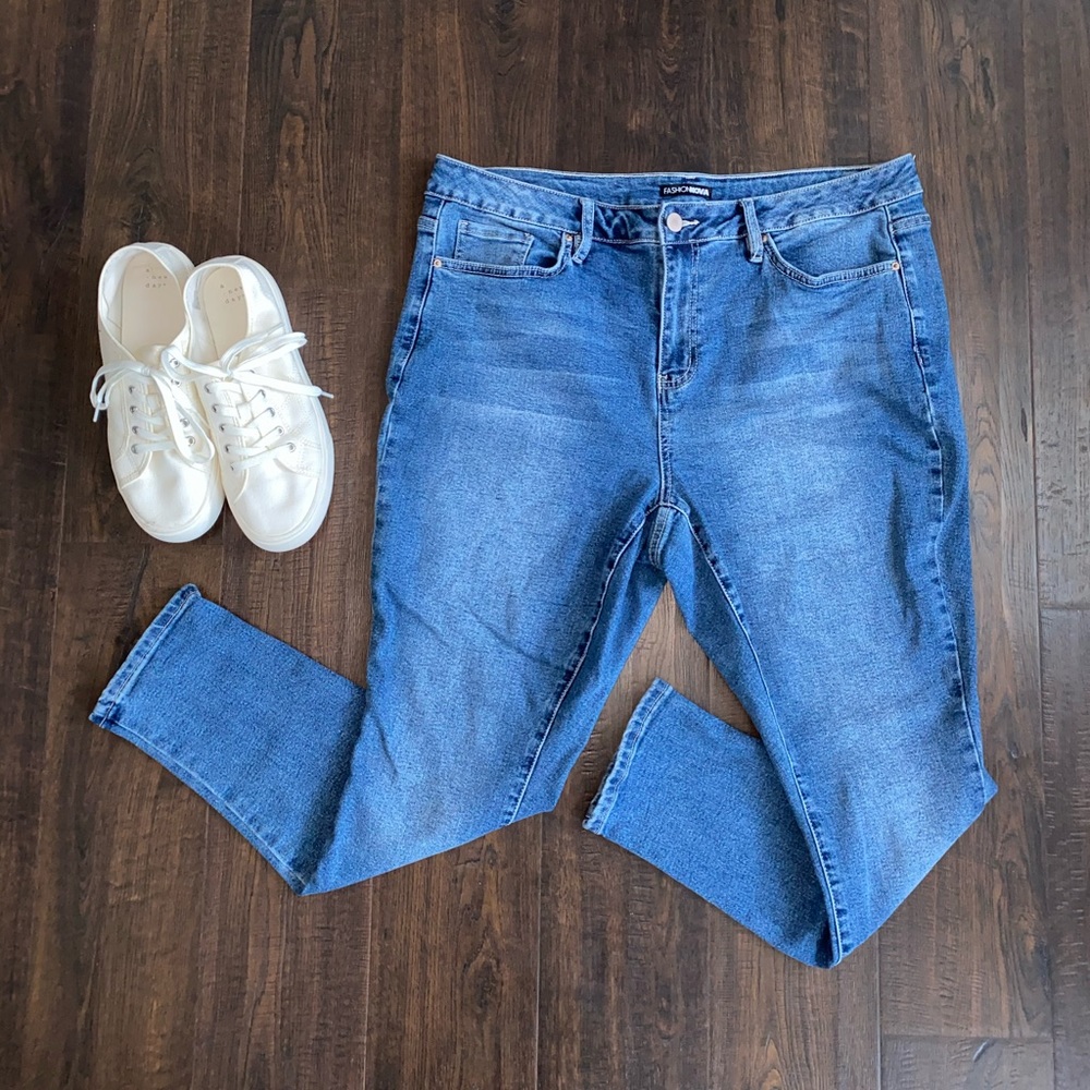 Fashion Nova Distressed Jean